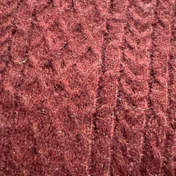 Lauren Conrad Cable knit sweater NWT - Picture 5 of 8